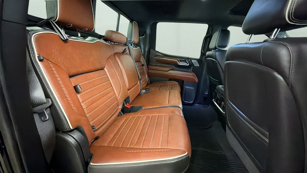 Used 2023 Black GMC Denali Ultimate image 11