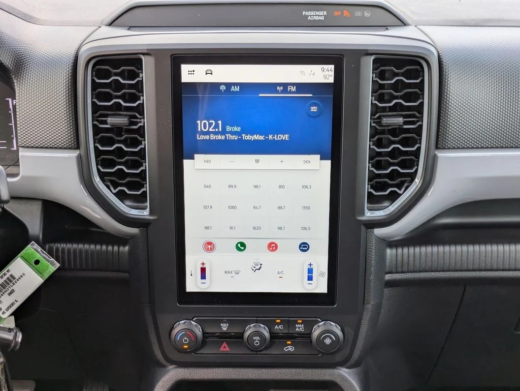 New 2026 Oxford White Ford XL image 18