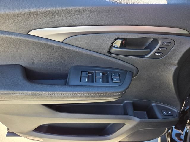 2025 Honda Passport EX-L - Photo 17
