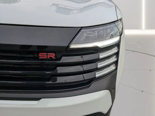 New 2026 Aspen White TriCoat Nissan SR image 6
