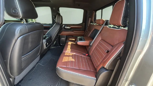 Used 2024 Sterling Metallic GMC Denali Ultimate image 20