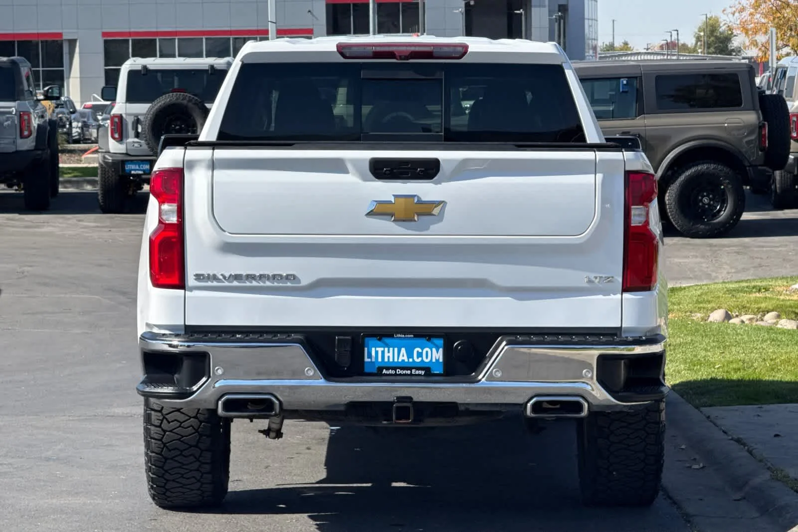 Used 2021 Summit White Chevrolet LTZ image 7
