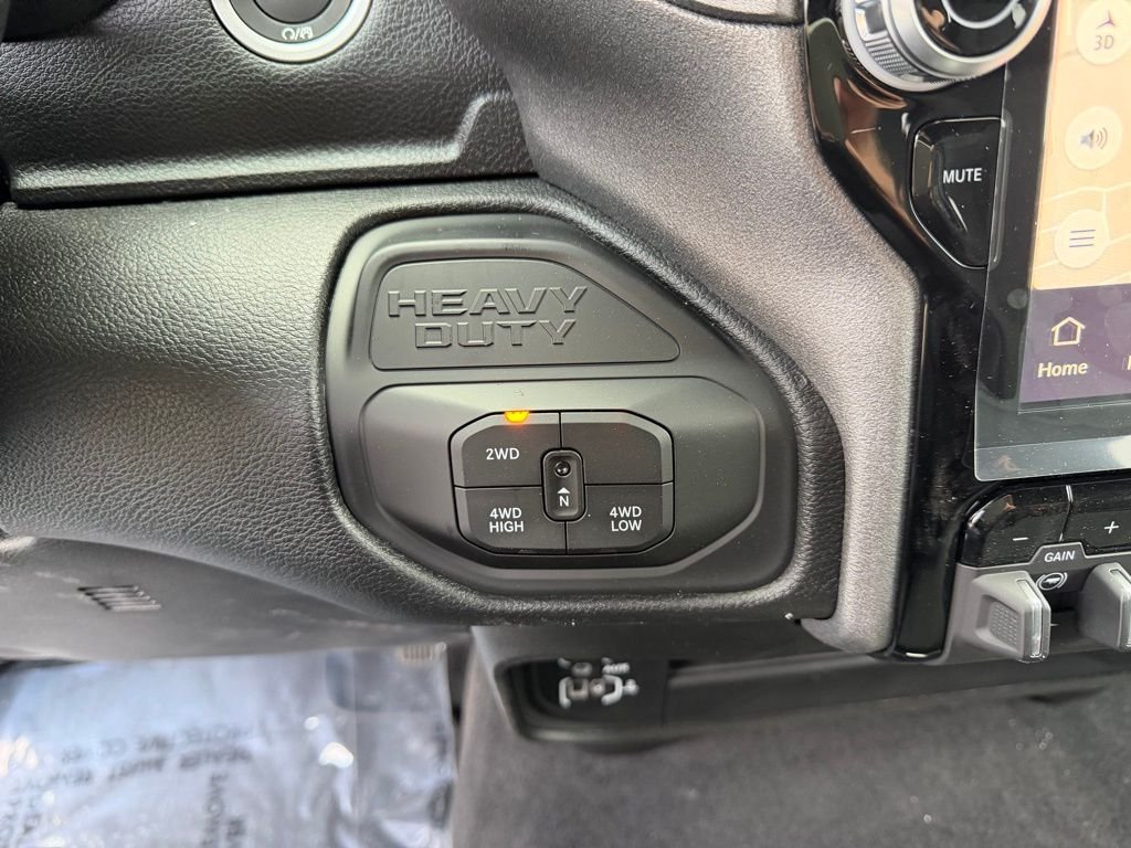 New 2026 Ceramic Gray Clearcoat RAM Tradesman image 23