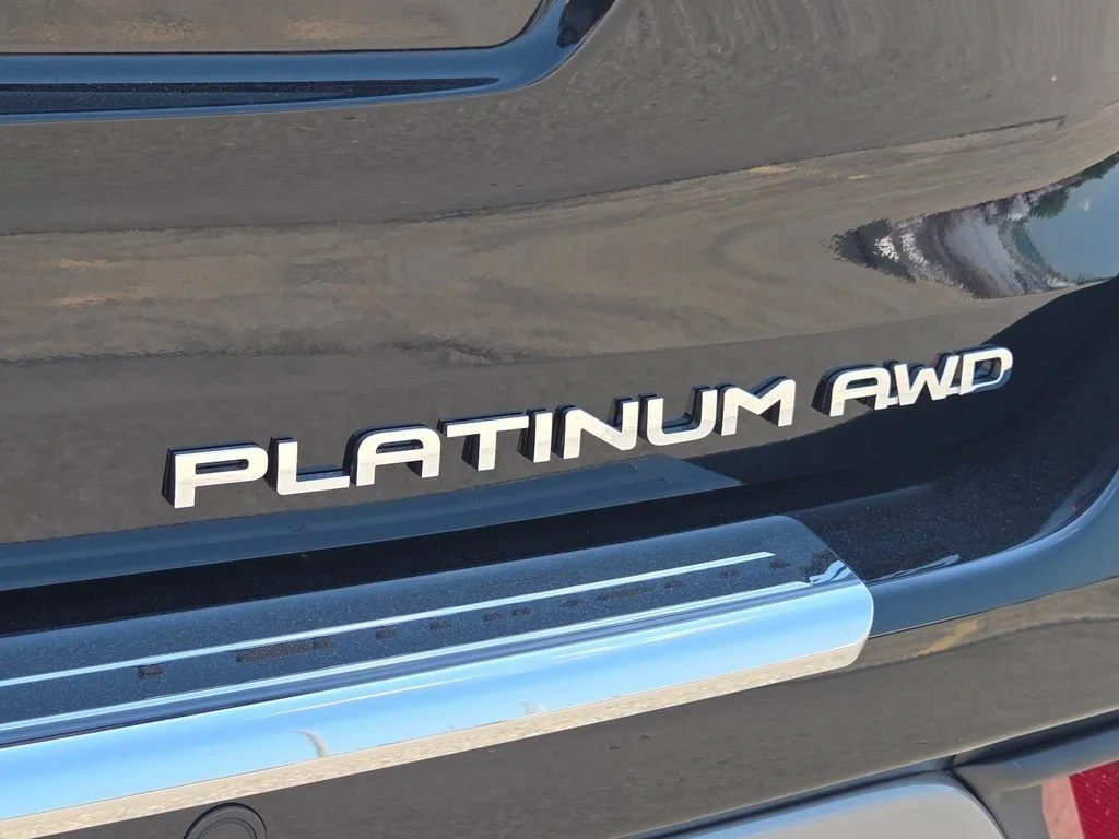 New 2026 Midnight Black Metallic Toyota Platinum image 30