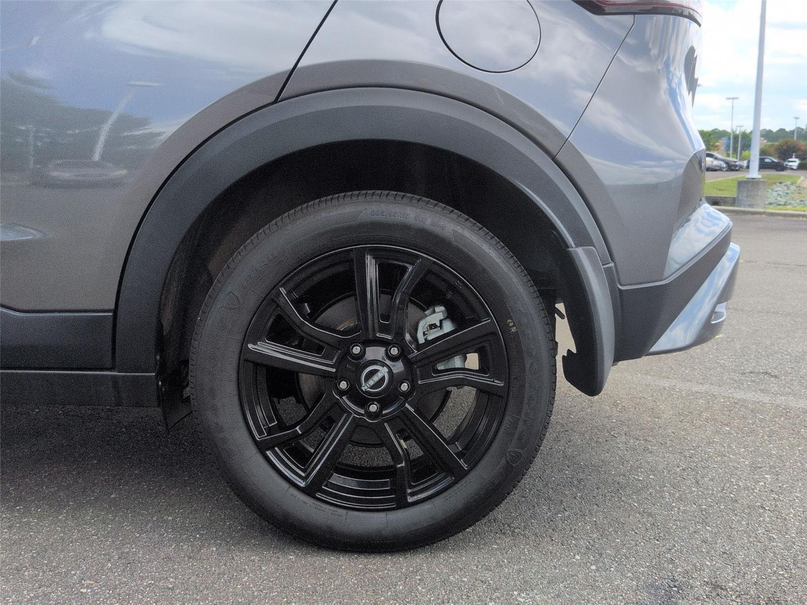 Certified Used 2024 Gun Metallic Nissan SR image 11