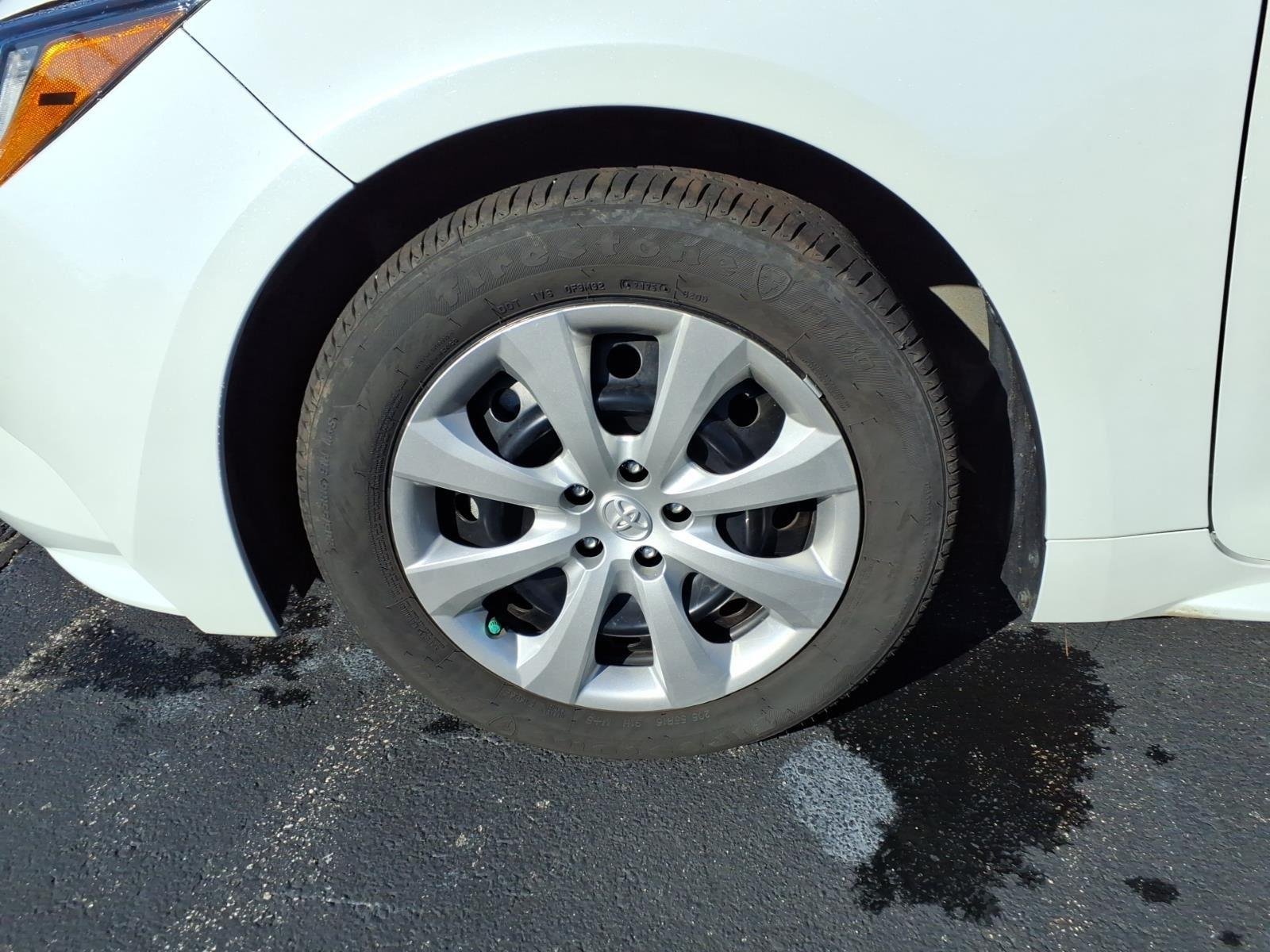 Used 2026 Wind Chill Pearl Toyota LE image 10