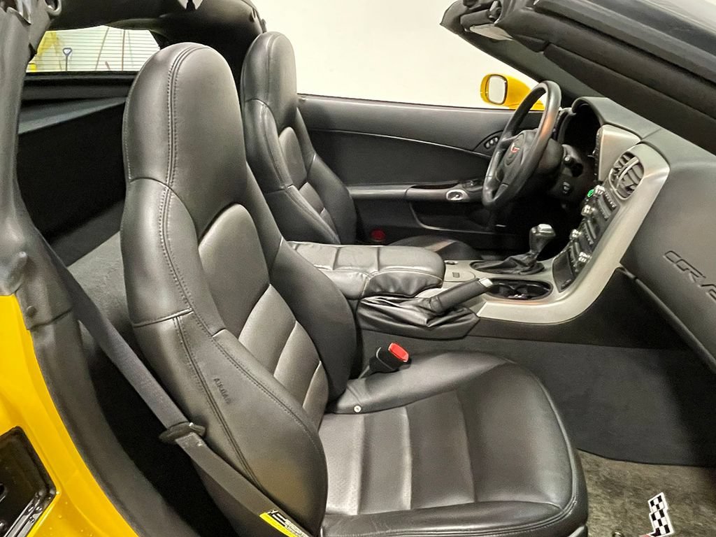 Used 2005 Millenium Yellow Chevrolet BASE image 50