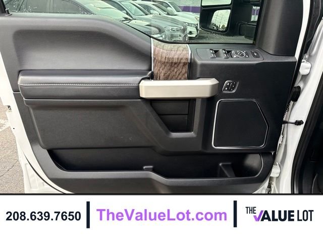 Used 2019 White Ford Lariat image 19