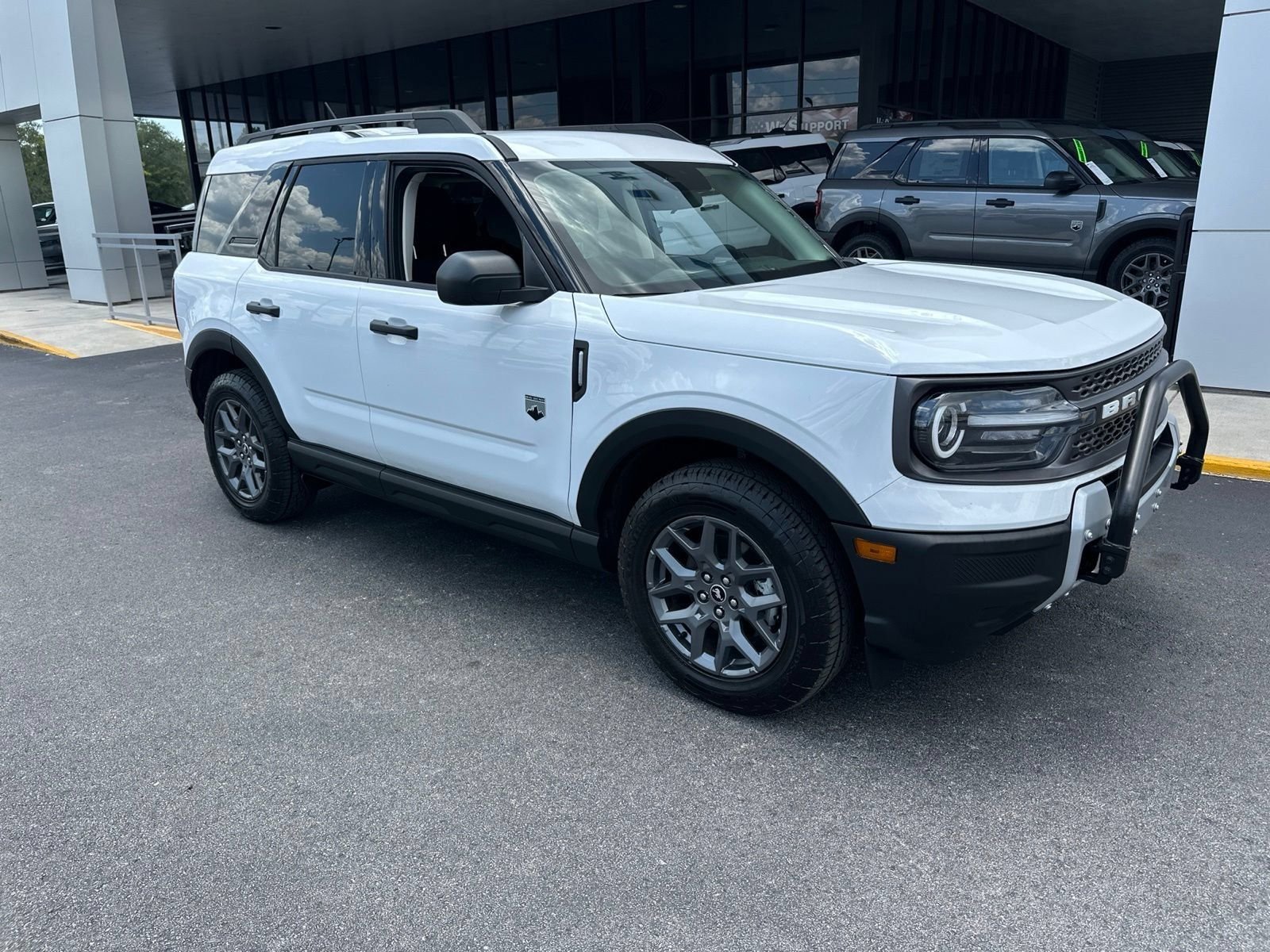 Used 2025 Oxford White Ford Big Bend image 1