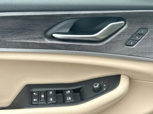 Certified Used 2021 Gray Jeep Limited image 13