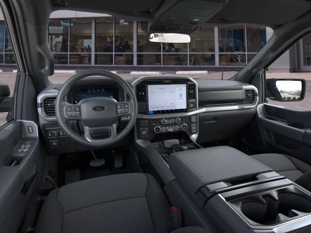 New 2026 Oxford White Ford XLT image 9