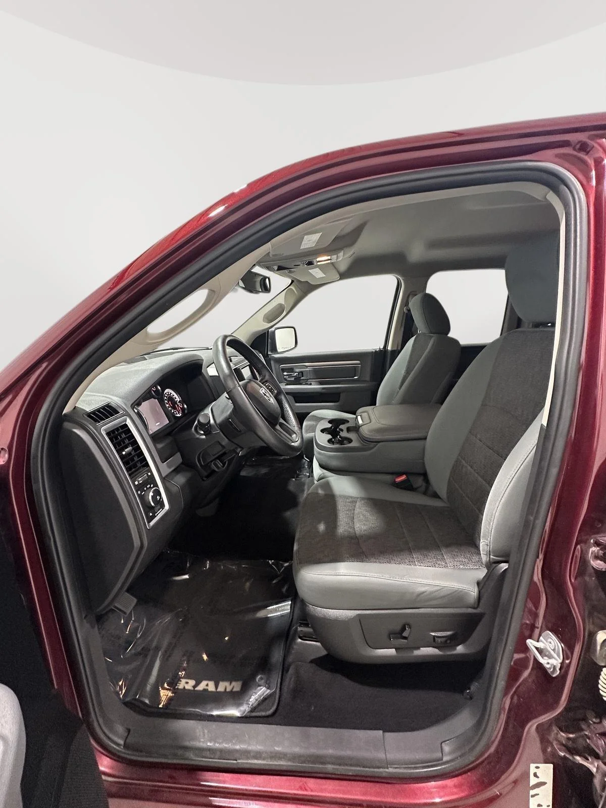Used 2017 Maroon Ram Big Horn image 14