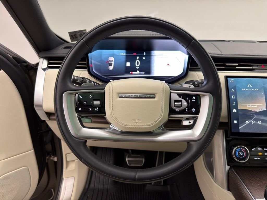 Used 2023 Batumi Gold Premium Metallic Land Rover SE image 15