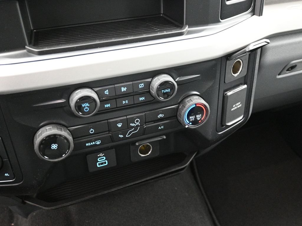 Certified Used 2024 Black Ford XLT image 16