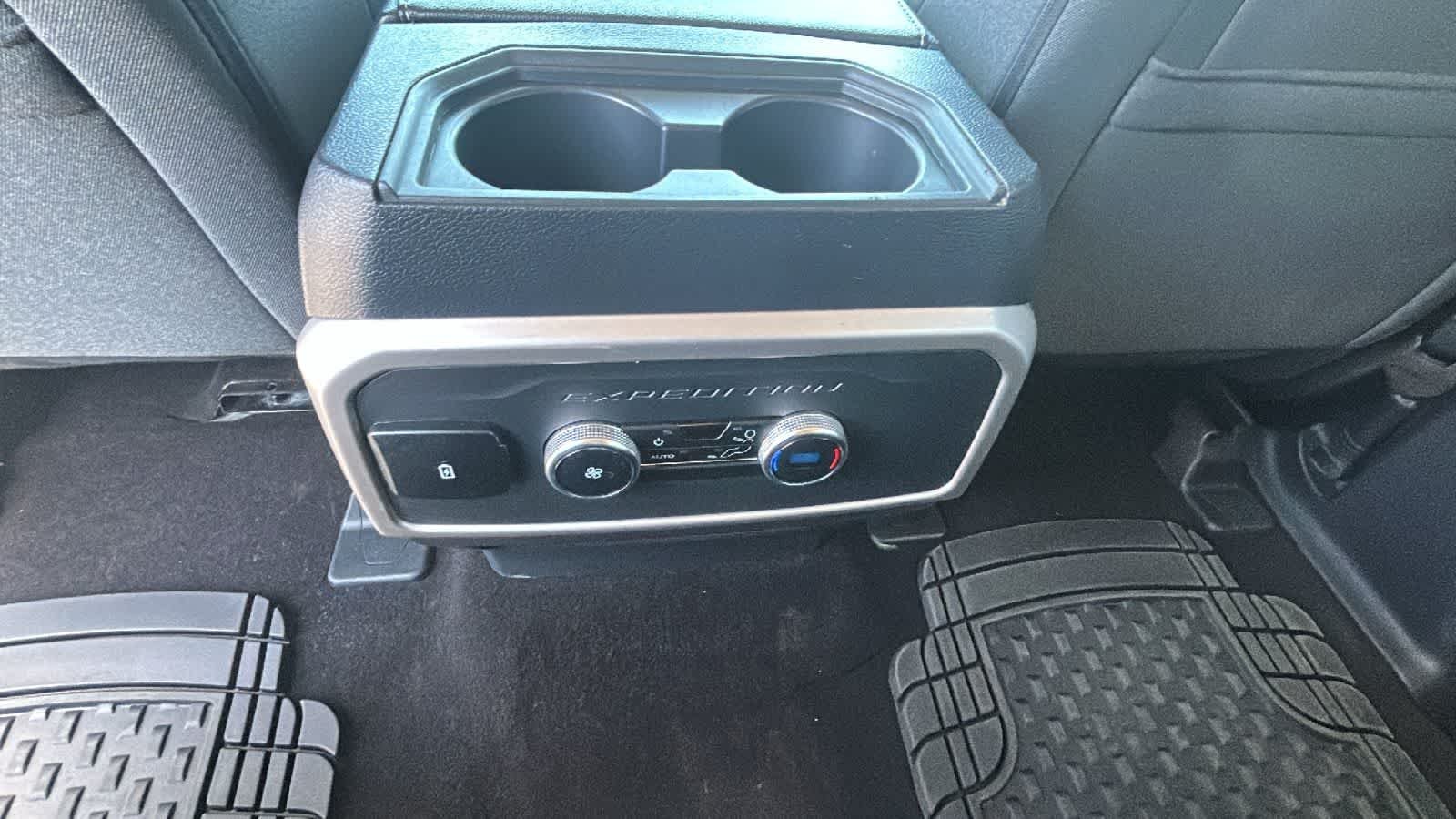 2024 Ford Expedition XLT - Photo 25