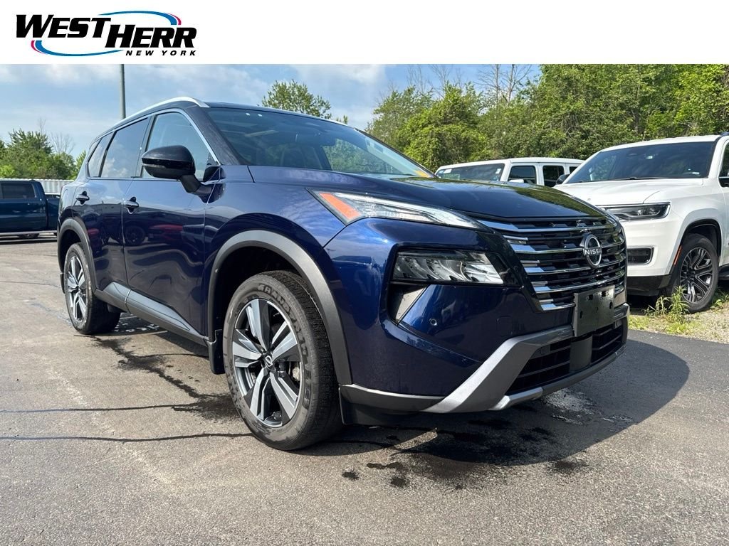 Used 2024 Blue Nissan SL image 1