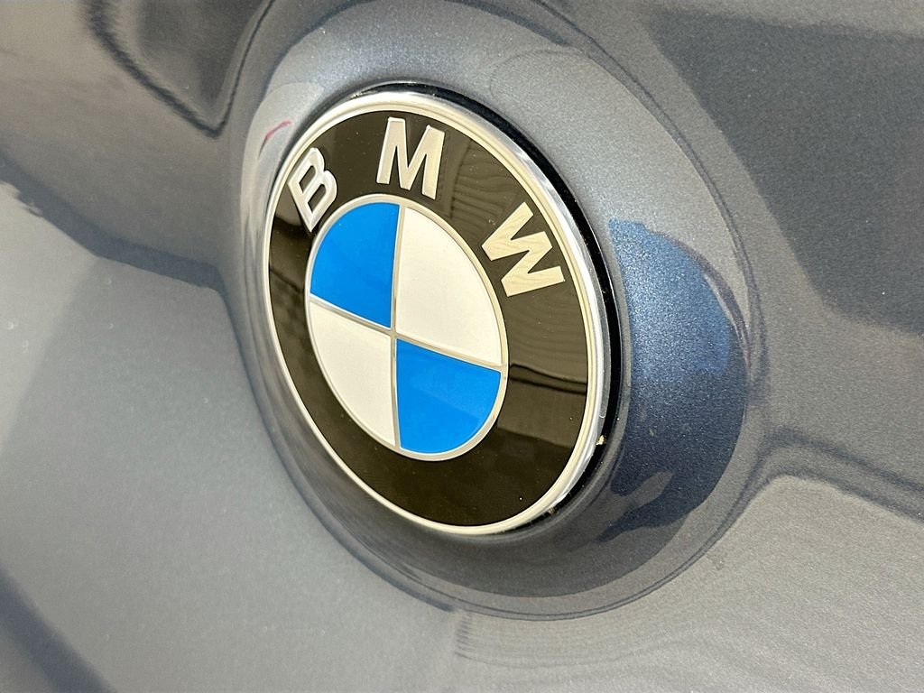 New 2026 Arctic Race Blue metallic BMW 30 xDrive image 21