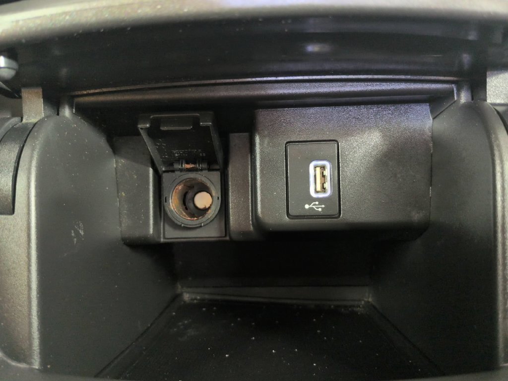 2019 Honda Accord LX - Photo 32