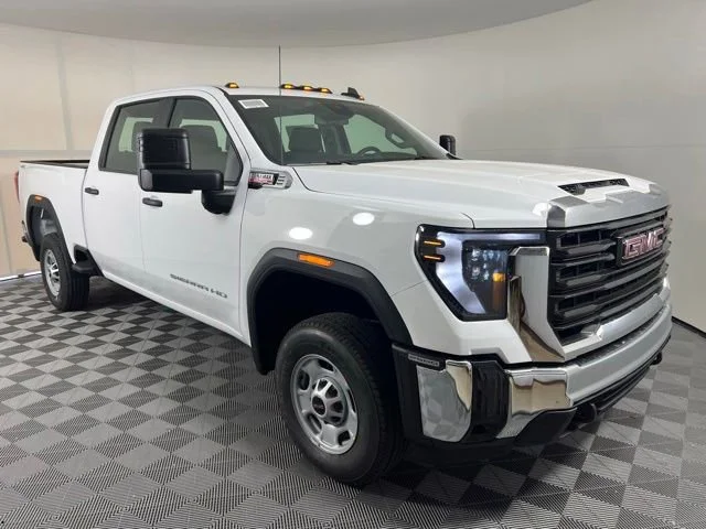 2026 GMC Sierra 4WD Crew Cab Standard Box Pro's photo
