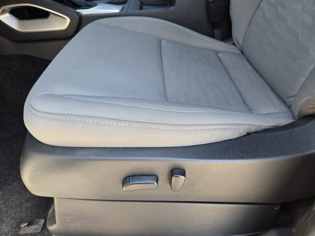 Used 2022 Glacier White Nissan  image 20