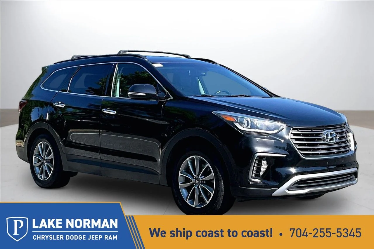 2019 Hyundai Santa Fe SE XL FWD's photo
