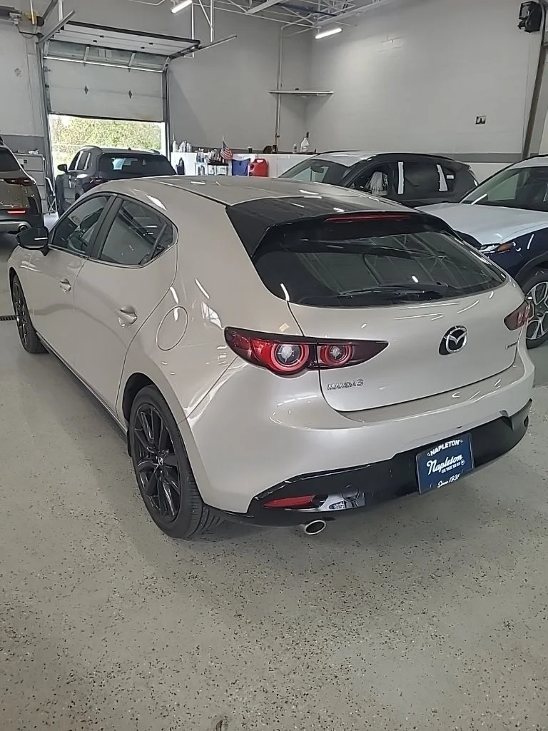 Used 2025 Silver Mazda 2.5 S Select Sport image 4