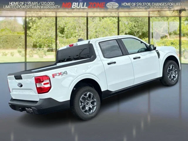 New 2026 Oxford White Ford XLT image 28