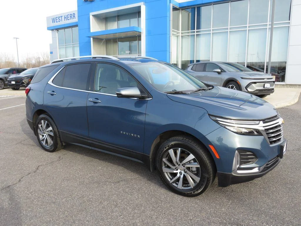 Used 2024 Lakeshore Blue Metallic Chevrolet Premier image 4