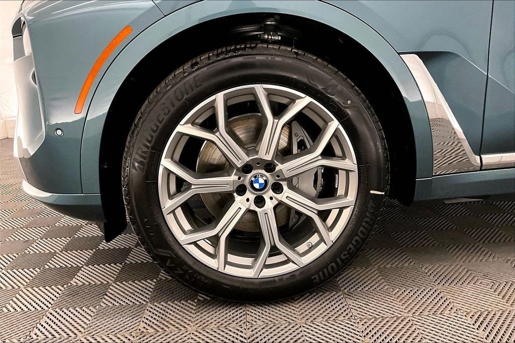 New 2026 Blue Ridge Mountain Metallic BMW xDrive40i image 8