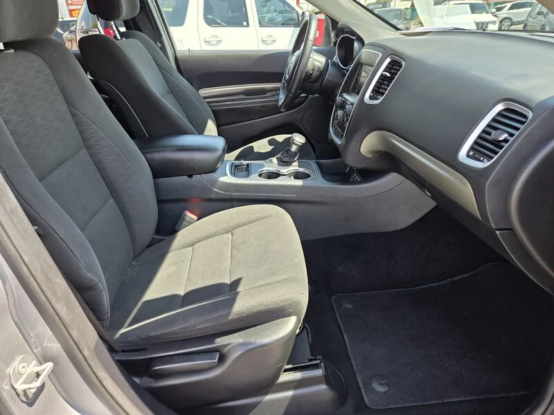 Used 2019 Billet Clearcoat Dodge SXT image 13