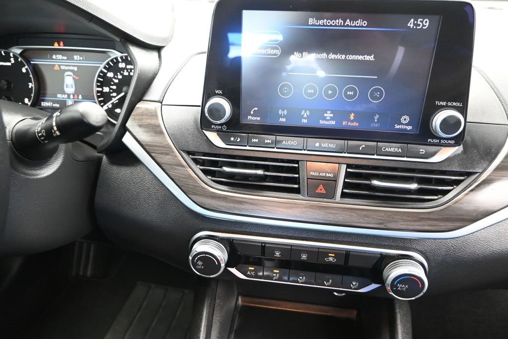2025 Nissan Altima SV - Photo 27