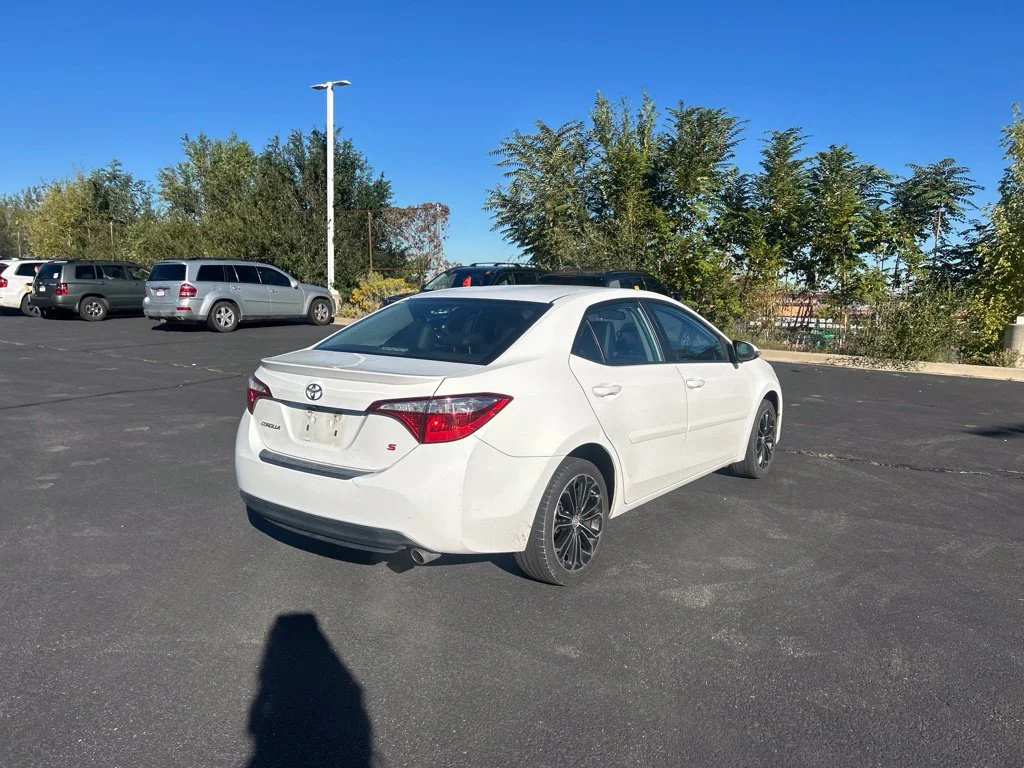 Used 2015 Super White Toyota S Plus image 5
