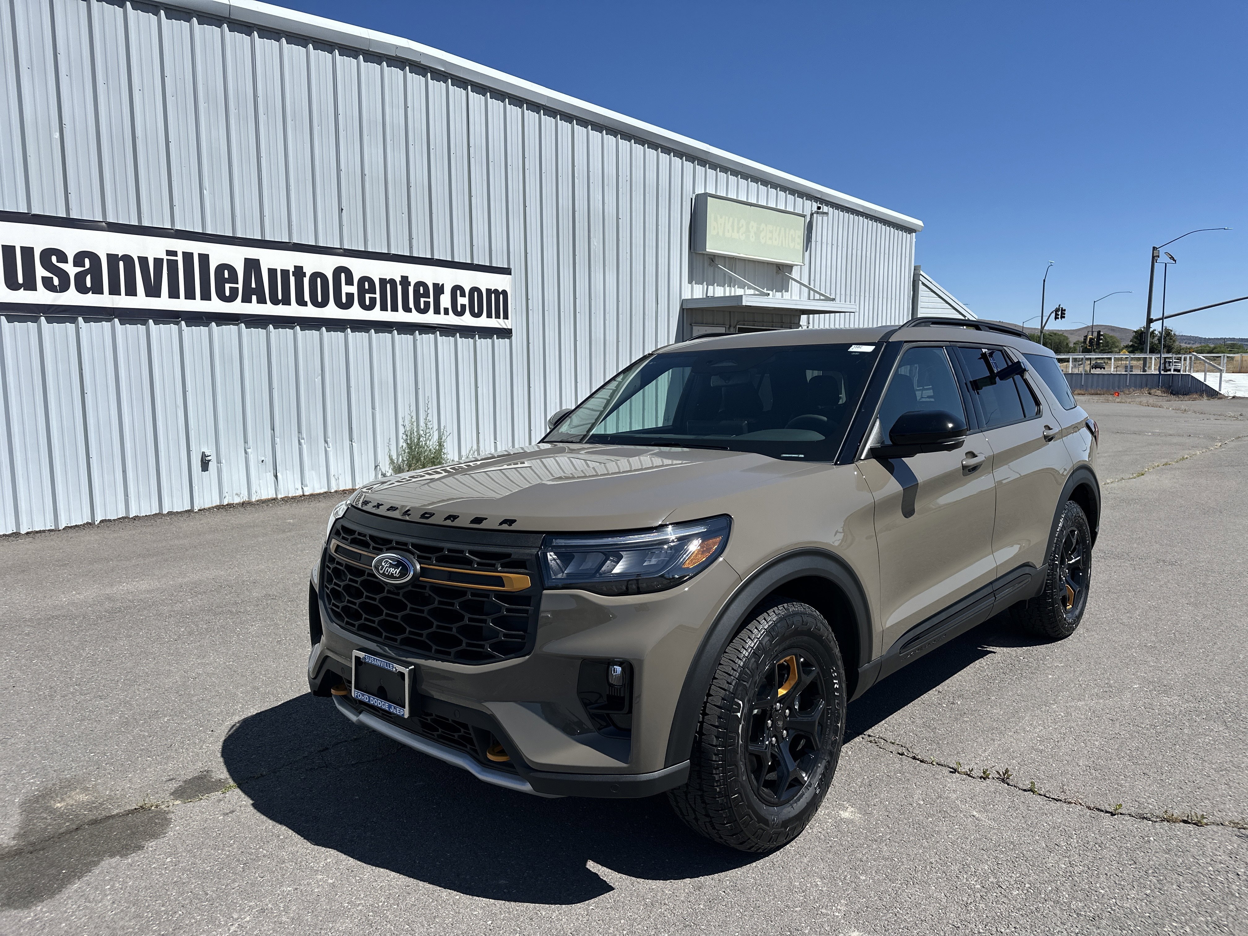 2026 Ford Explorer Tremor 4WD's photo