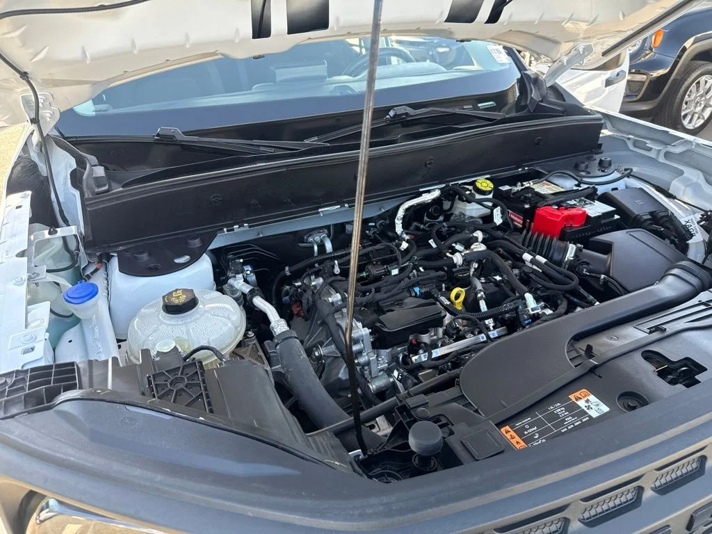 Used 2022 White Ford Base image 27