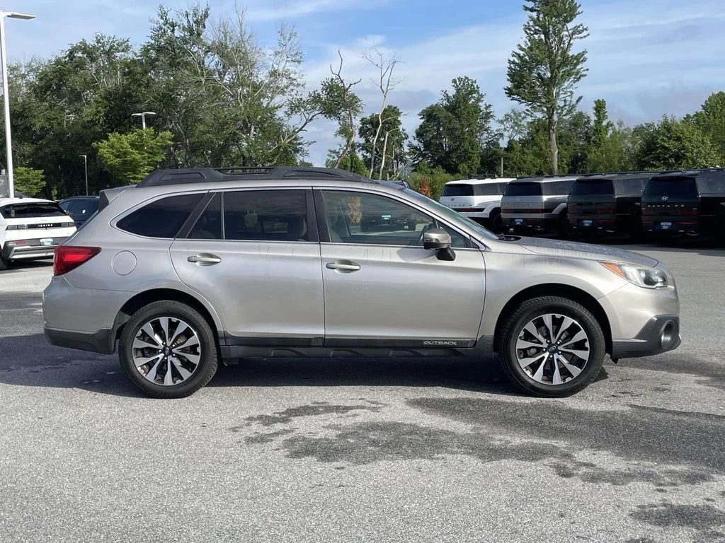 2017 Subaru Outback Limited - Photo 30