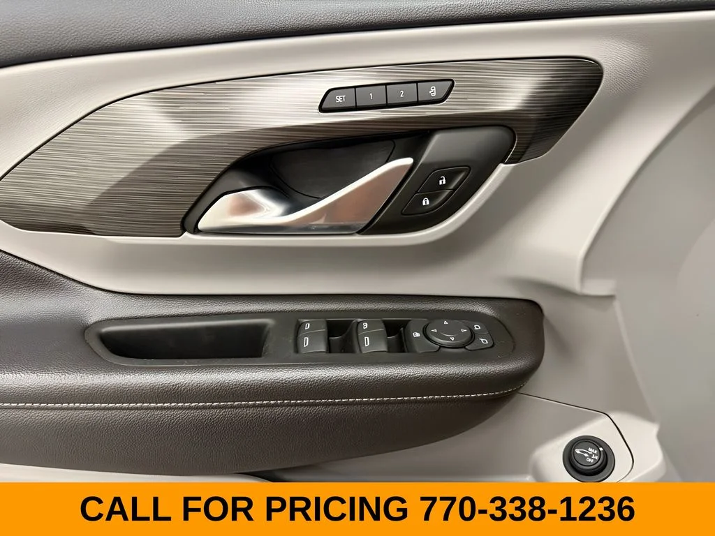2022 GMC Terrain SLT - Photo 10