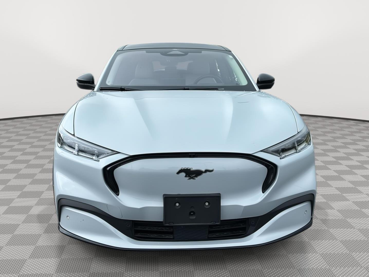 Used 2021 Space White Ford Premium image 9