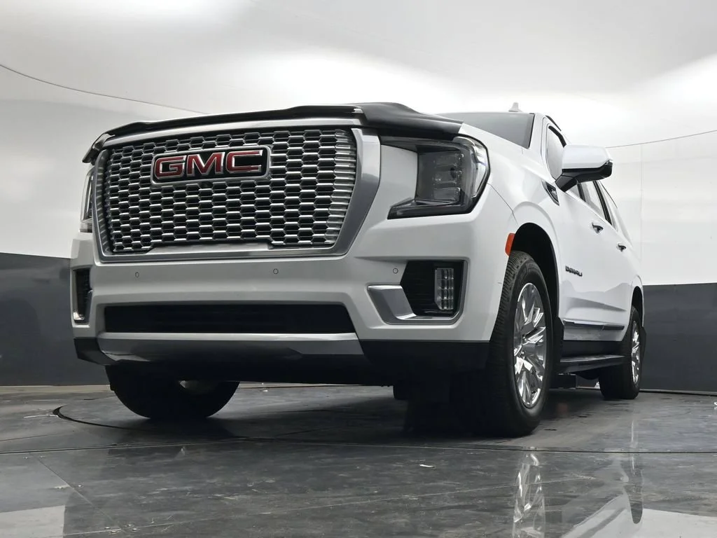 Used 2021 White GMC Denali image 45