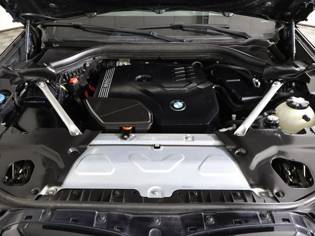 Used 2022 Carbon Black Metallic BMW xDrive30i image 24