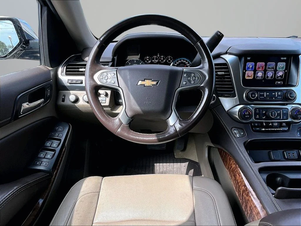 Used 2017 Gold Chevrolet Premier image 6