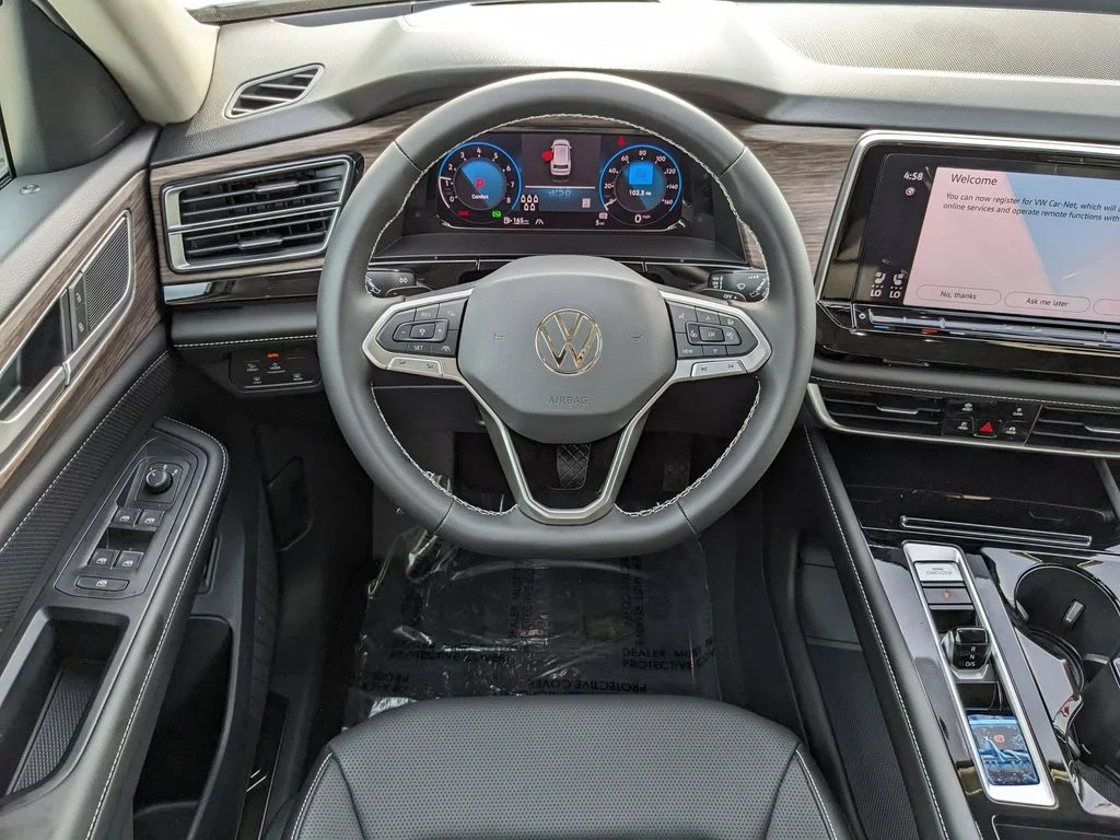 New 2026 White/off-white Volkswagen SEL image 16