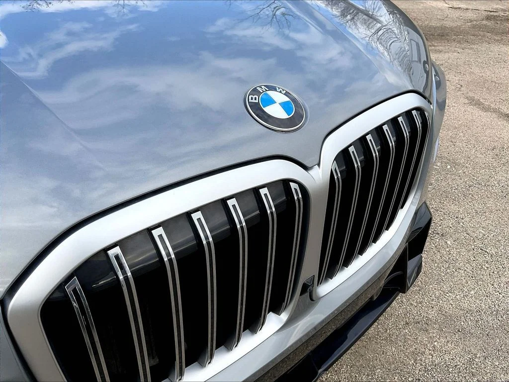 Used 2023 Skyscraper Gray Metallic BMW xDrive40i image 34