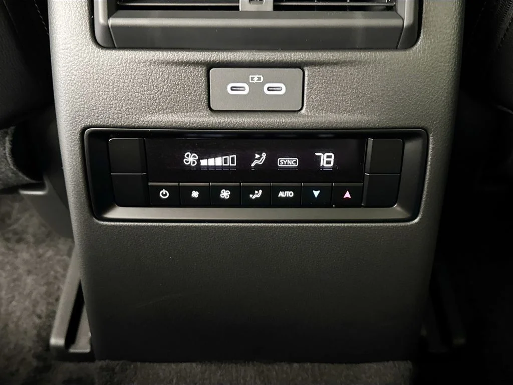 2026 Mazda CX-90 Select Package - Photo 17