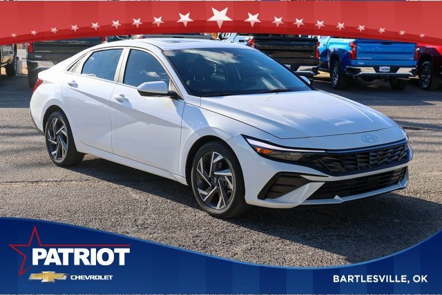 2025 Hyundai Elantra SEL