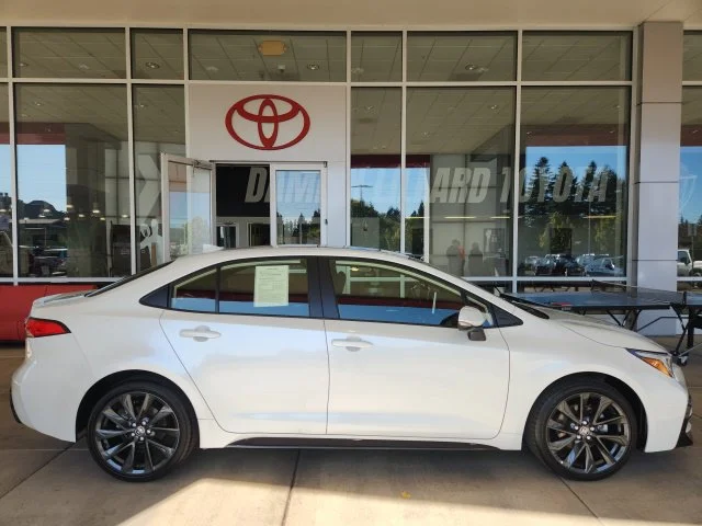 Used 2025 Beige Toyota SE image 3