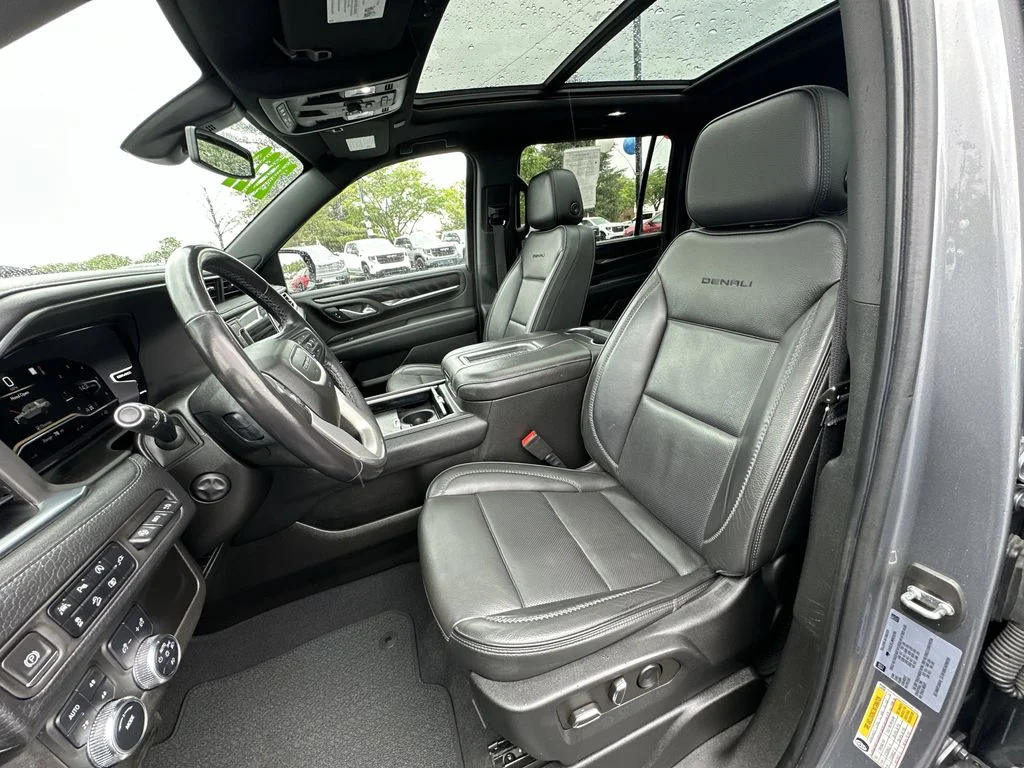 Used 2022 Gray GMC Denali image 17