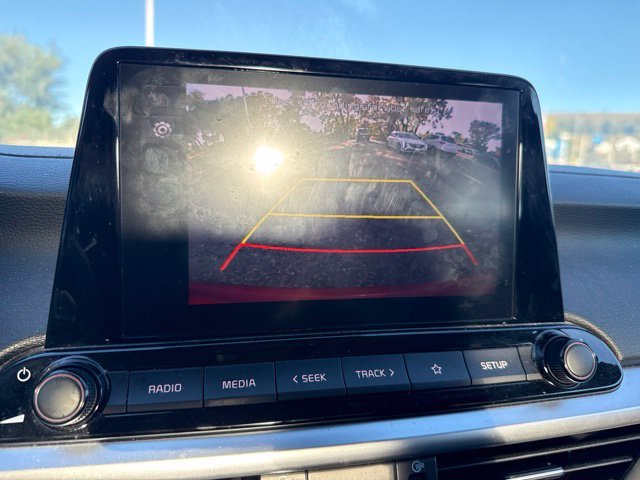 Used 2023 Red Kia LXS image 11