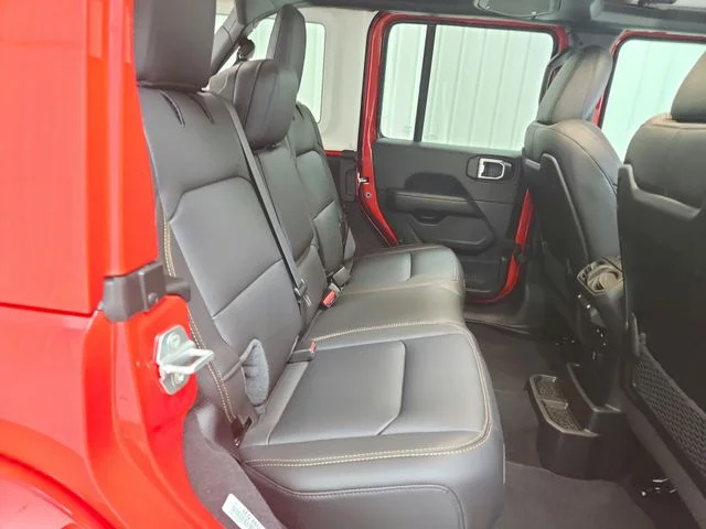 New 2026 Firecracker Red Clear-Coat Exterior Paint Jeep Sahara image 39
