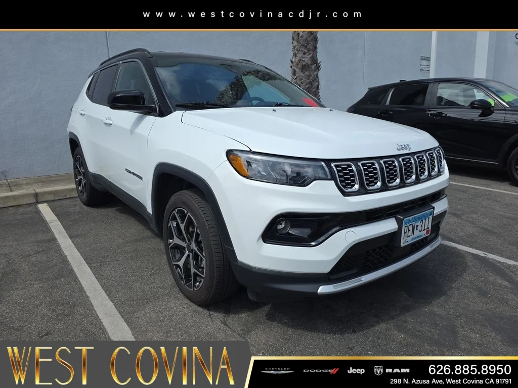Used 2025 White Jeep Limited image 1