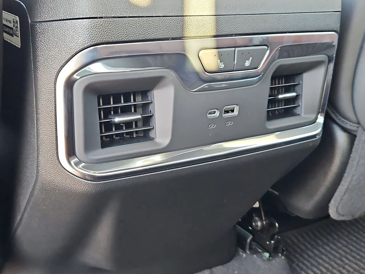 New 2026 Onyx Black GMC Denali Ultimate image 22